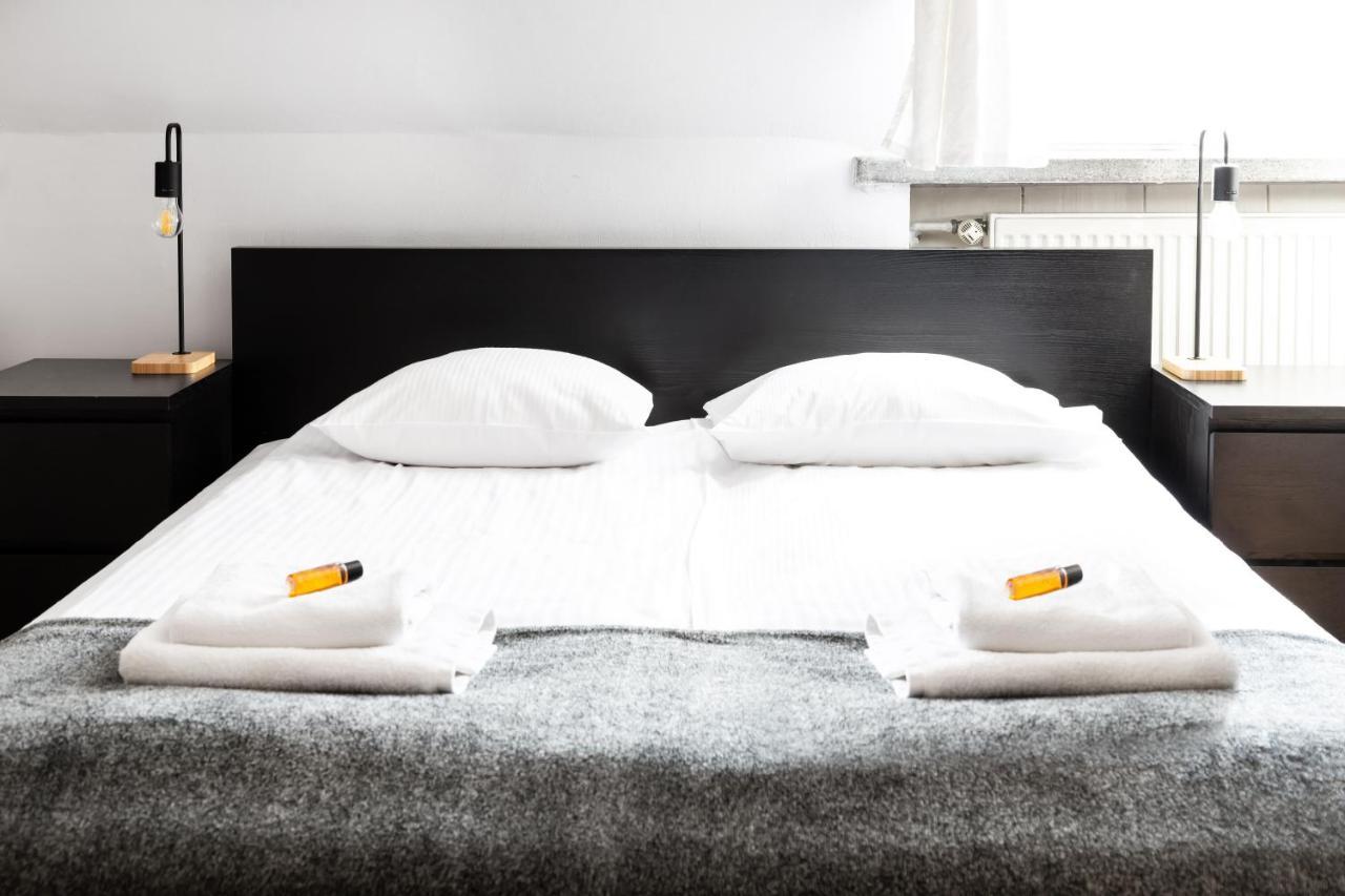 2 Bedroom Apartment, Heart Of Krakow Tomasza St Экстерьер фото